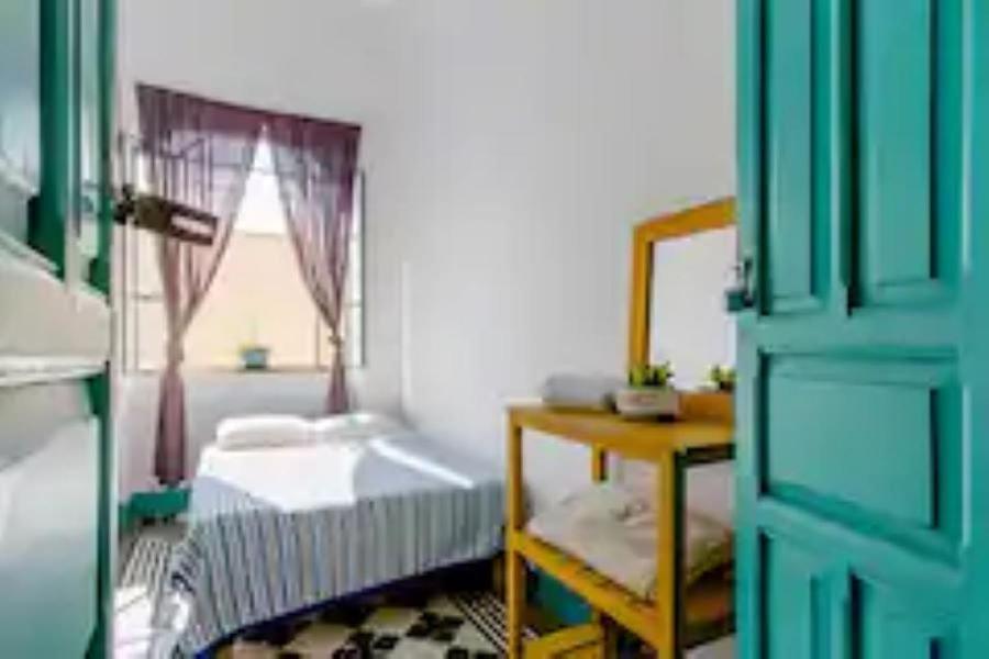 1 Guadalajara Corazon Del Centro Historico Hospedate En Una Casa Antigua En Una Habitacion Sencilla Con Areas Comunes Y Banos Compartidas ภายนอก รูปภาพ